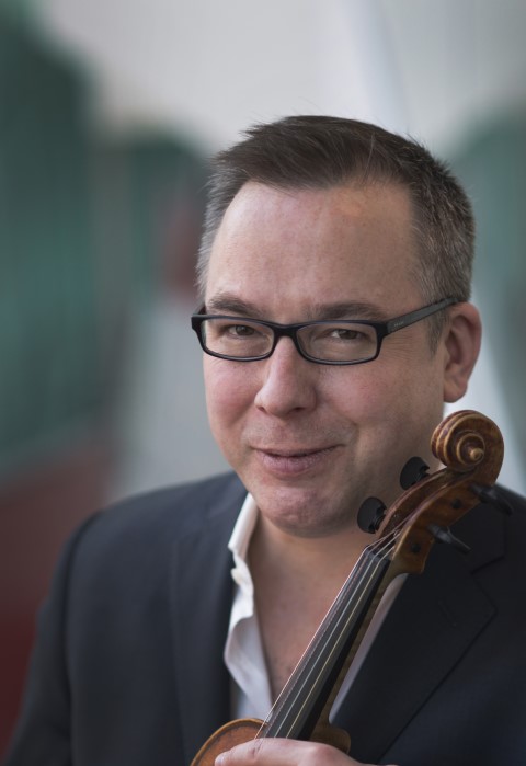 Robert Mealy